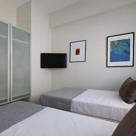 Apartment Phaedrus Living Mini Art House Warhol